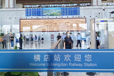 Hengdian-Shanghai opens direct high-speed railway route
